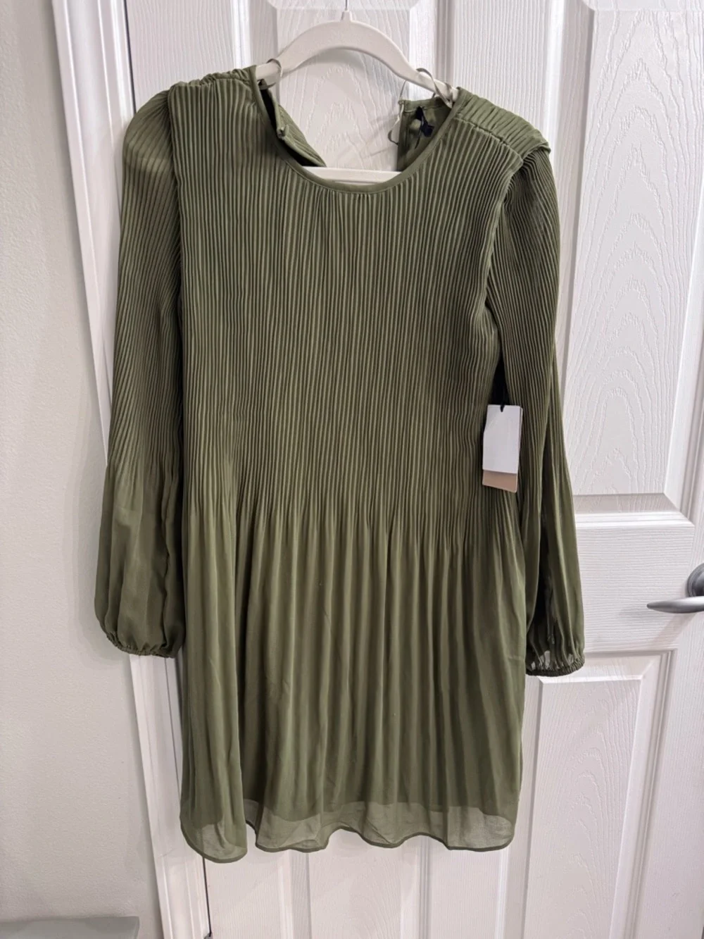 Halogen Olive Green Pleated Long-Sleeve Dress - Picture 2 of 6